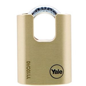 Y110C - Cadeado em Latão com Arco Protegido